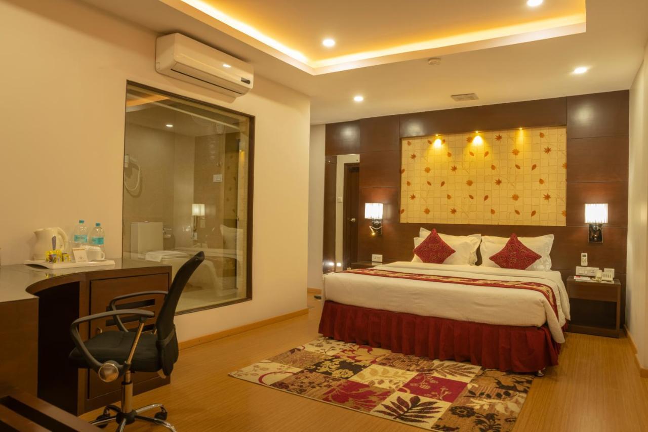 Hotel Harrison Palace Biratnagar Exterior foto