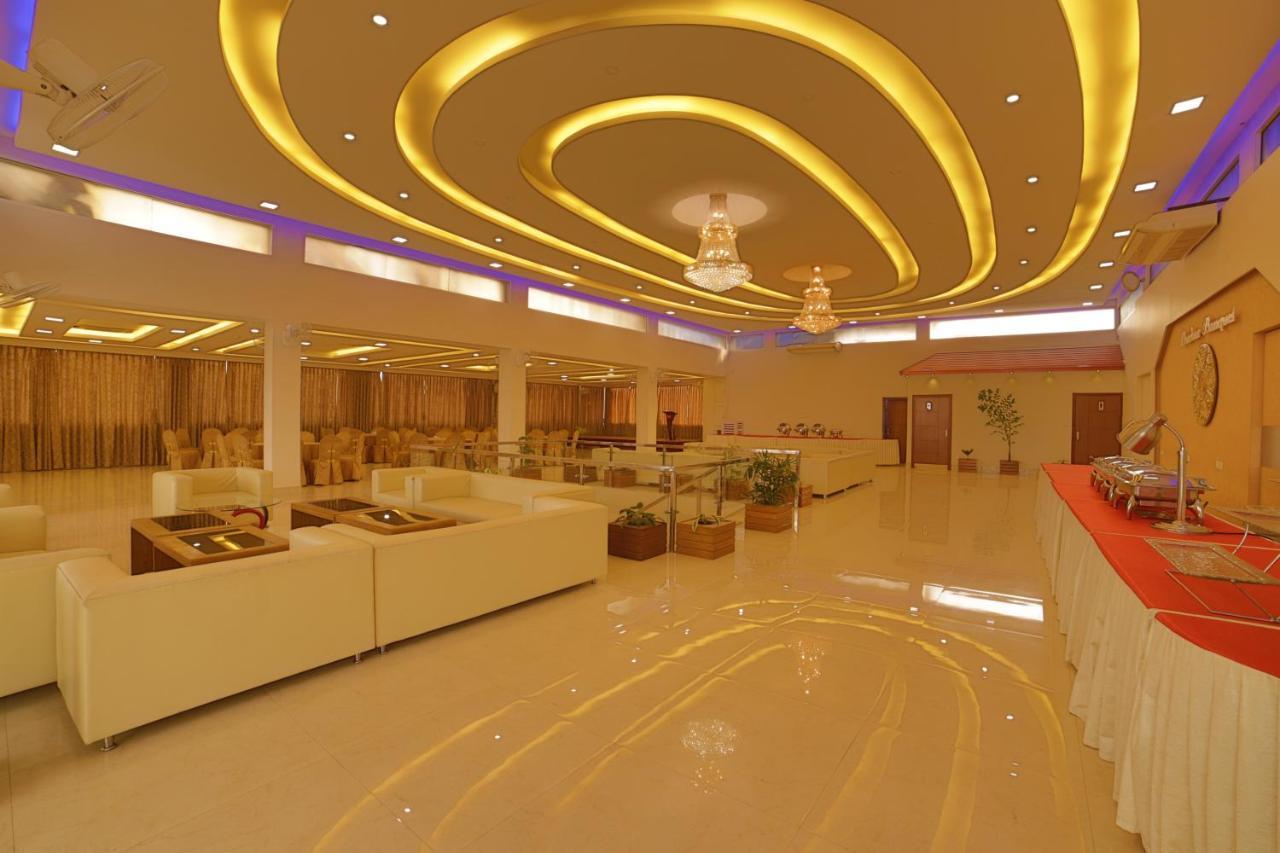 Hotel Harrison Palace Biratnagar Exterior foto