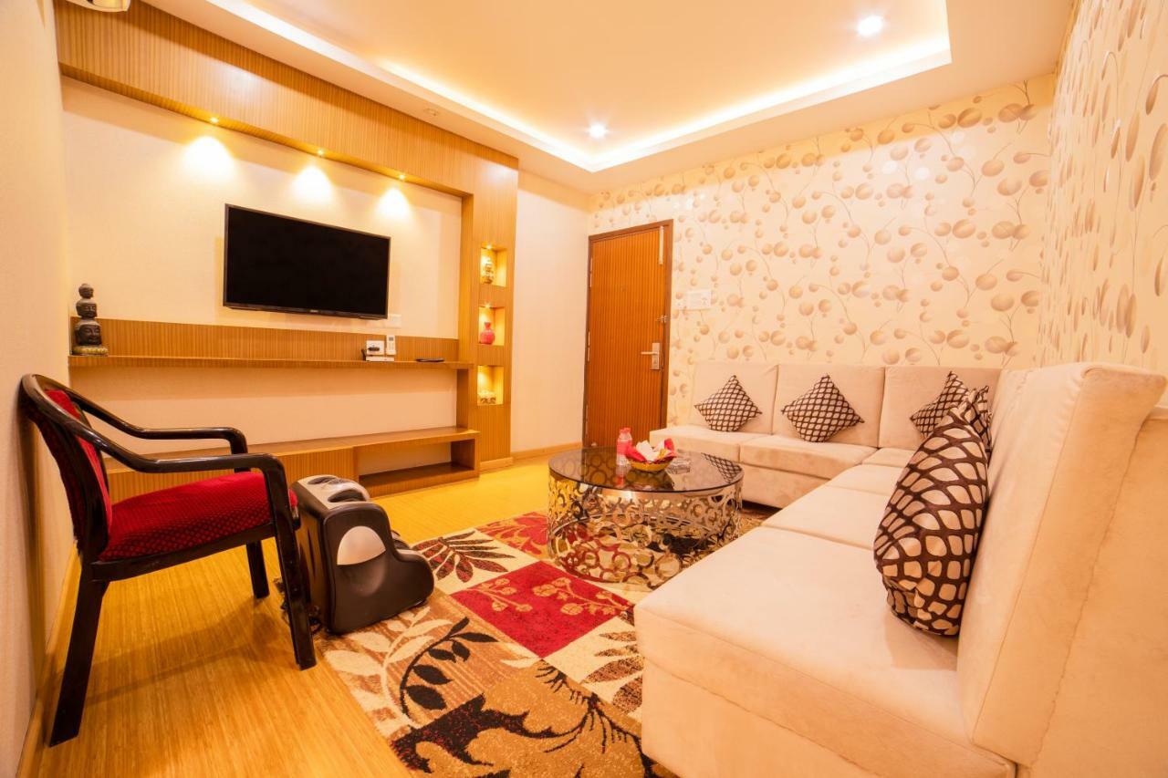 Hotel Harrison Palace Biratnagar Exterior foto